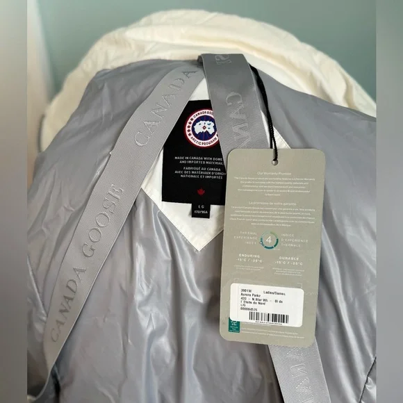 NWT Canada Goose Aurora Parka Size L in Northstar White - Picture 8 of 15